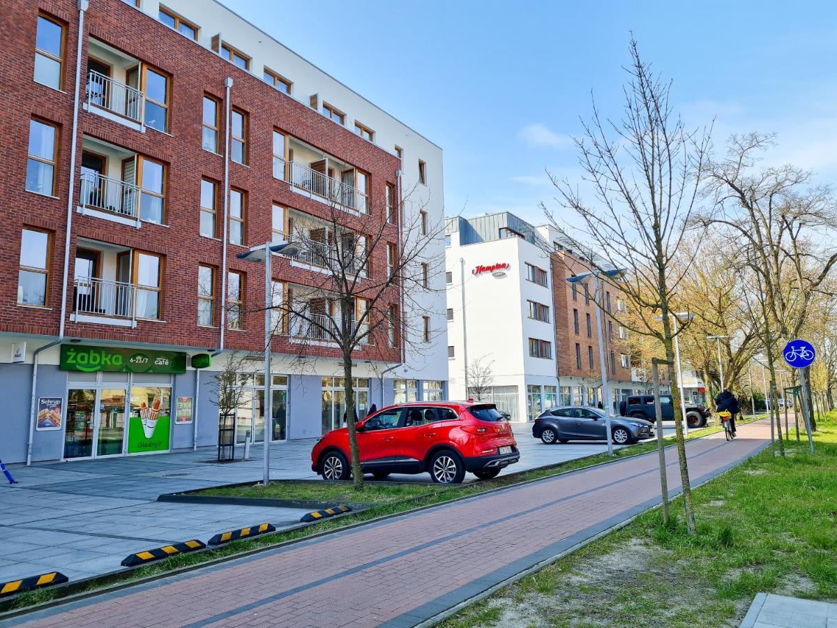 Apartamento Visit Baltic - Platan Tower Victoria Świnoujście Exterior foto